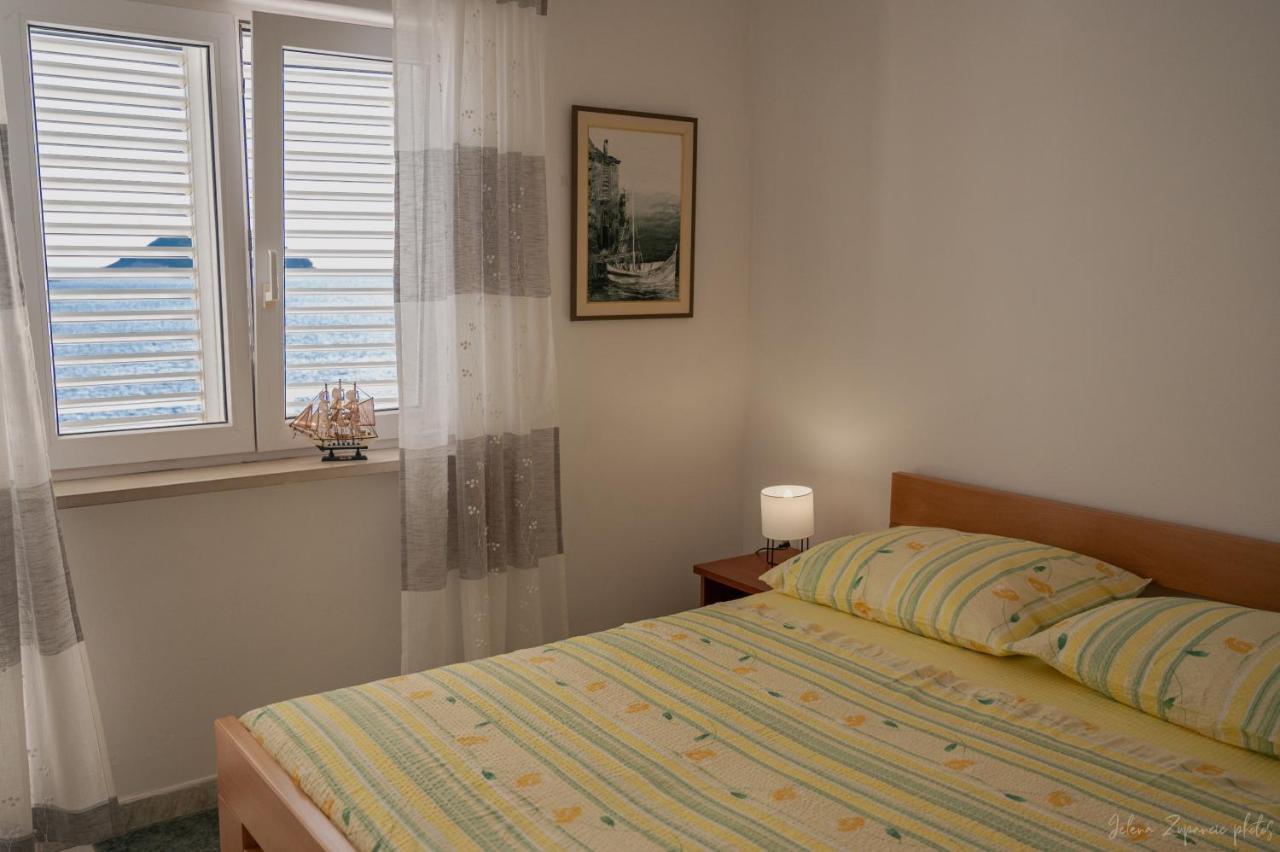 Apartments Lastovo Silic Exterior photo